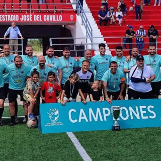 El estadio José del Cuvillo acoge la gran final del Campeonato de Andalucía de Veteranos +35
