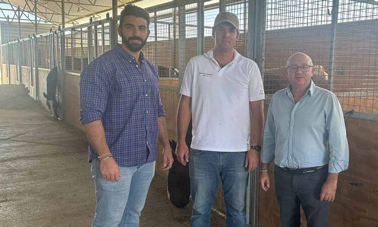 González Nieto visita la Finca Cuarto Salado, un Centro de Alto Rendimiento de Enganches