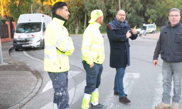 Avanza la campaña municipal de mejora de la seguridad vial en Costa Oeste