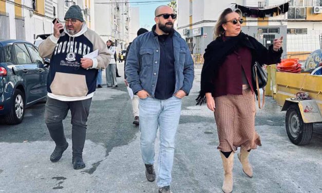 Beardo supervisa las obras en la Barriada Sericícola y destaca el progreso en la Plaza de la Hispanidad