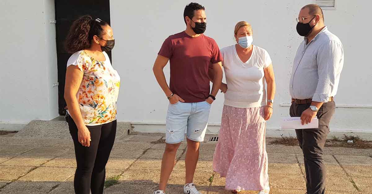 El Ayuntamiento cede un local de más de 80 metros cuadrados a la AAVV de Doña Blanca