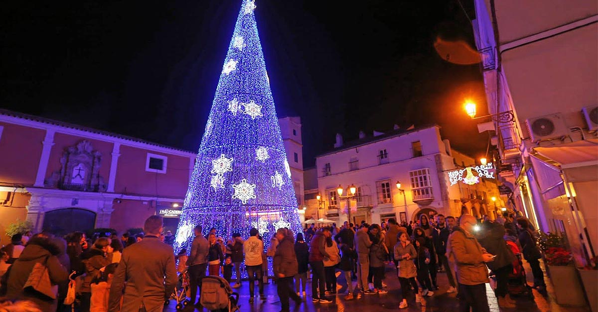 El gran árbol de Navidad se instalará este año en la Plaza del Castillo