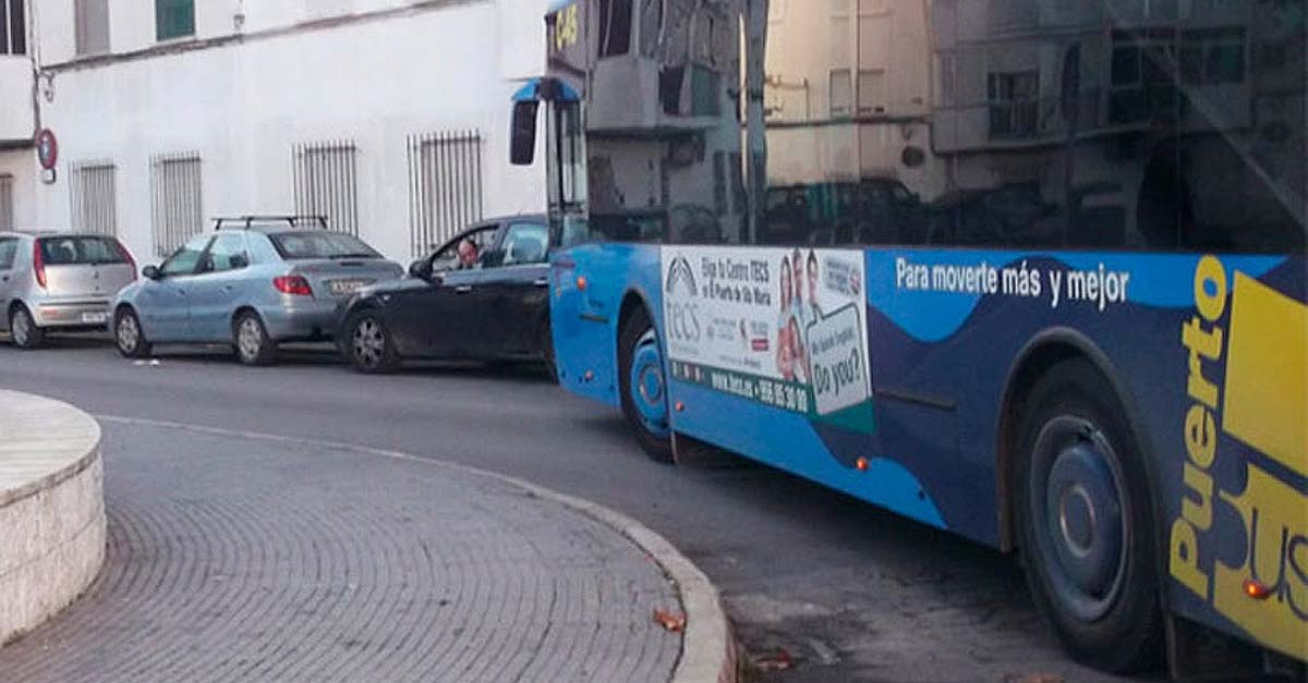 El autobús urbano es la alternativa más ecológica para los desplazamientos en El Puerto