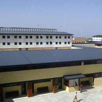 Grave agresión a funcionarios en Puerto III en un contexto de alarma por la entrada de fentanilo