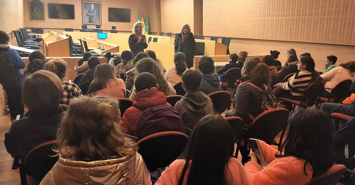 Educación organiza nuevas visitas de los escolares portuenses al Ayuntamiento