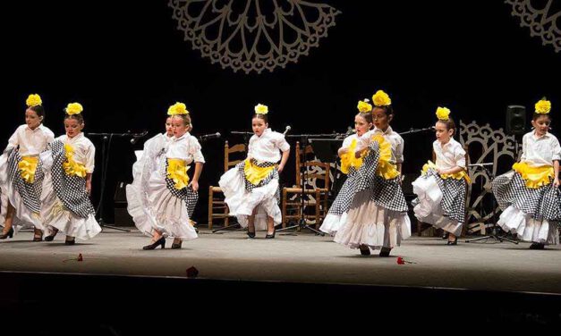 El Teatro Municipal Pedro Muñoz Seca acoge hoy la exhibición de tanguillos