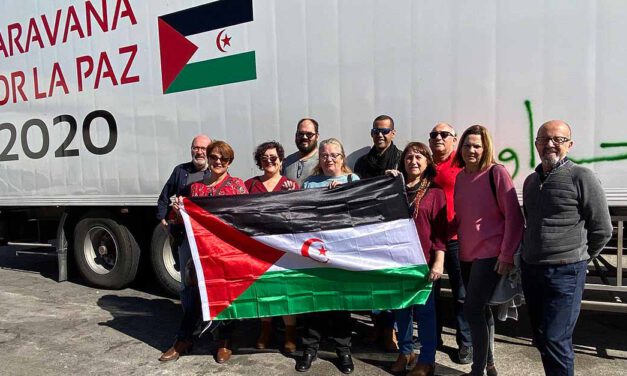 La Caravana Solidaria parte de El Puerto rumbo al Sáhara con 22 toneladas de alimentos