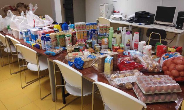 Los trabajadores de FCC donan alimentos al Convento del Espíritu Santo y al Centro de Emergencia