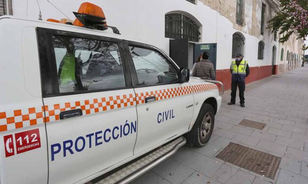 Protección Civil anima a niños y mayores en los barrios de El Puerto