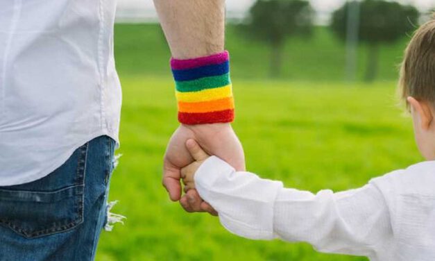 Juventud y Libres LGTBI organizan un concurso de relatos por la diversidad de las familias