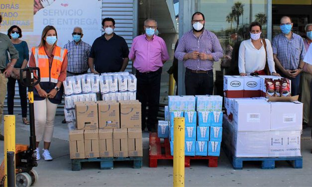 Una camiseta de Joaquín recauda una tonelada de alimentos para Cáritas