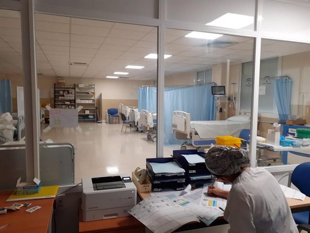 Muere otra persona y ocho permanecen en la UCI en la provincia de Cádiz