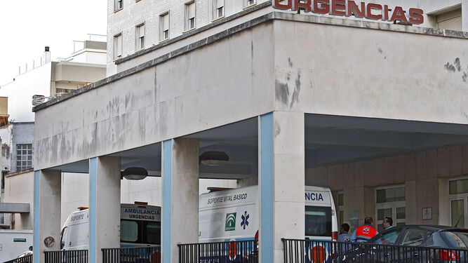 Más de un centenar de personas hospitalizadas por Covid-19 en la provincia de Cádiz