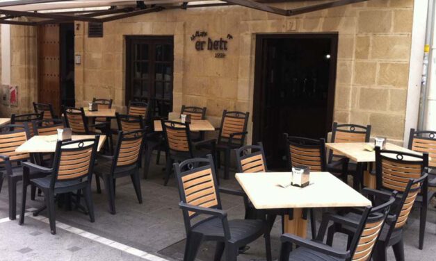 El bar 'Er Beti' cierra temporalmente tras detectar un positivo en una trabajadora