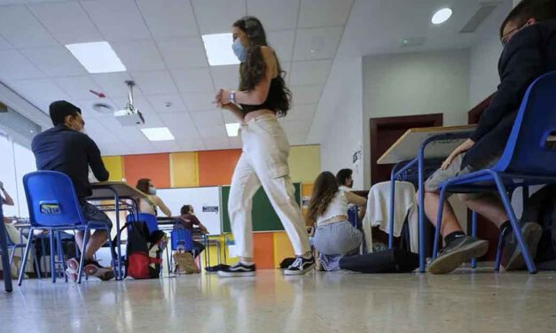 Más de 4.300 alumnos comienzan el curso escolar en El Puerto marcado por la Covid-19