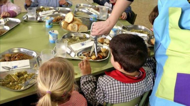 La demanda de comedores baja un 25% y un 75% en actividades extraescolares