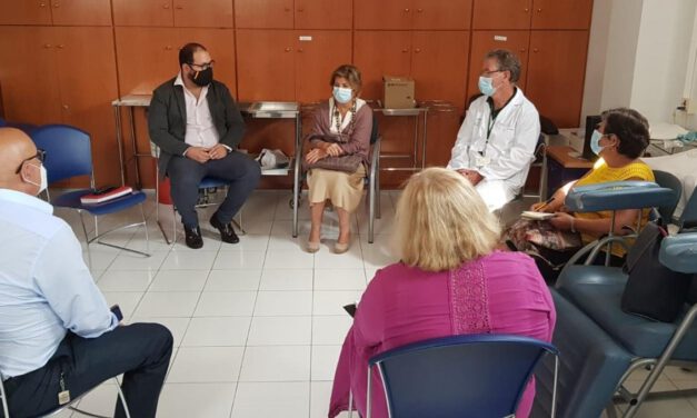 La delegada de Salud se reúne con la Flave para abordar las actuaciones contra la Covid
