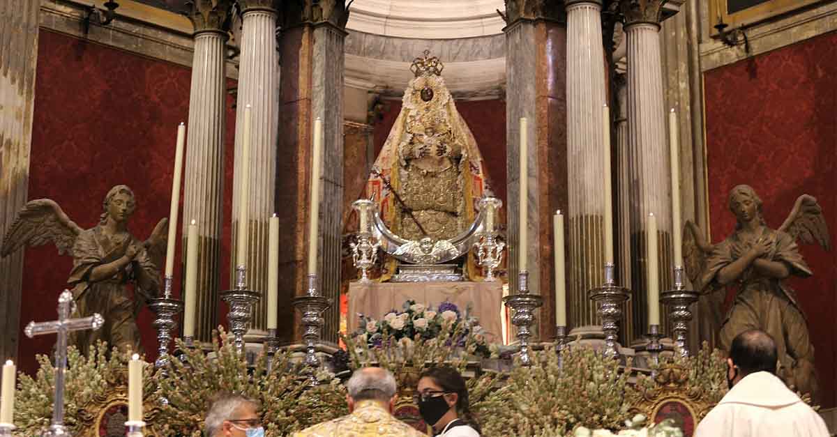 La Virgen de Los Milagros retornará a su Puerto condecorada con la Medalla de Oro de su Archicofradía y Esclavitud