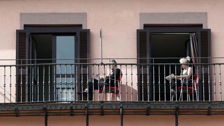 Hasta un 74% de andaluces, abierto a volver a confinarse