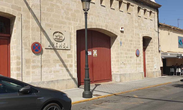 Apemsa restituirá el saneamiento y el abastecimiento en la calle de la Mora