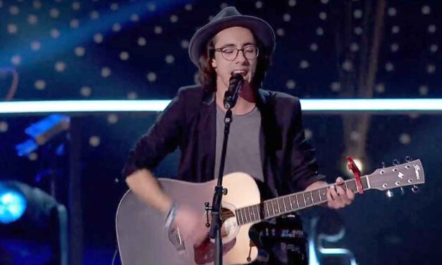 Sergio Chaves canta 'Terriblemente cruel' en los Asaltos de La Voz y se queda con Orozco