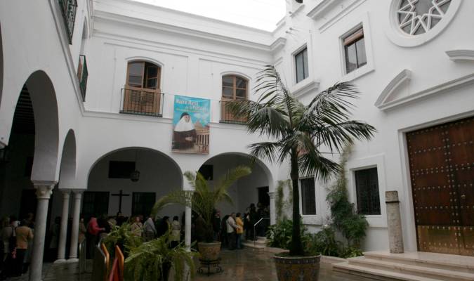 Declarado un brote con 40 casos en el convento Santa Ángela de la Cruz