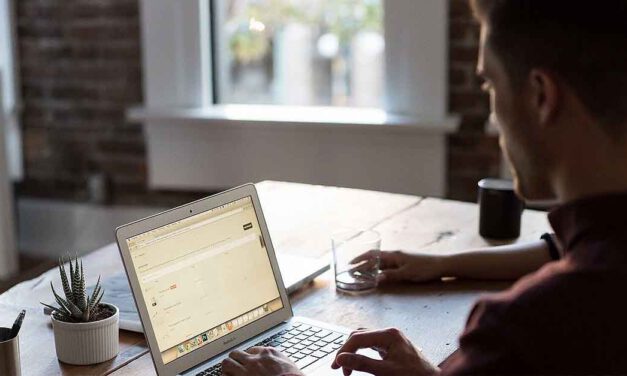 Turismo apuesta por atraer teletrabajadores a El Puerto como una iniciativa pionera