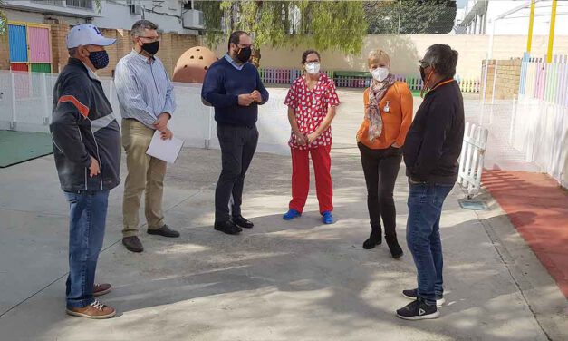 Bello continúa con su ronda de visitas a las barriadas portuenses, ahora en Las Nieves