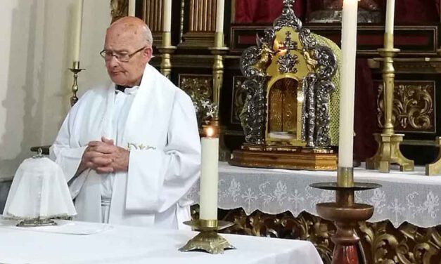Fallece por Covid-19, Guillermo Camacho, párroco de San Joaquín