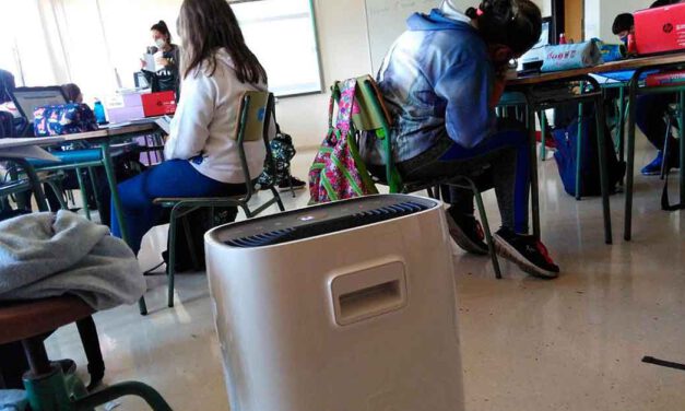 Vox El Puerto pide instalar purificadores de aire en las aulas de los colegios