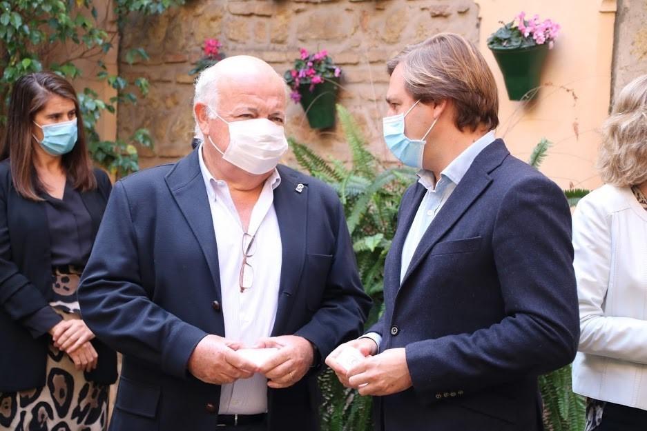 Aguirre: En el peor escenario, las vacunas estarán disponibles para mayo o junio