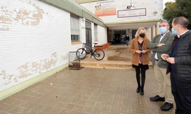 La Junta destina 180.000 euros en la mejora de la fachada y cerramiento del IES Pedro Muñoz Seca