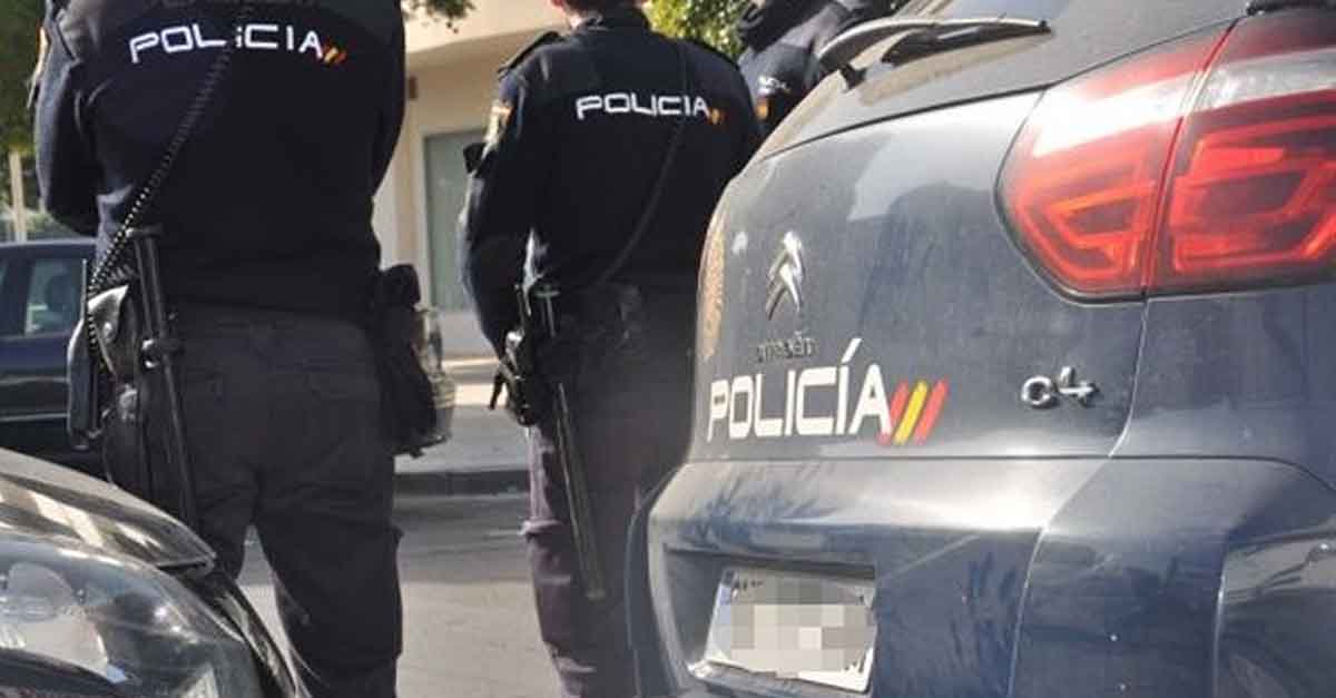 La Policía Nacional detiene a un hombre en El Puerto con 100 gramos de heroína