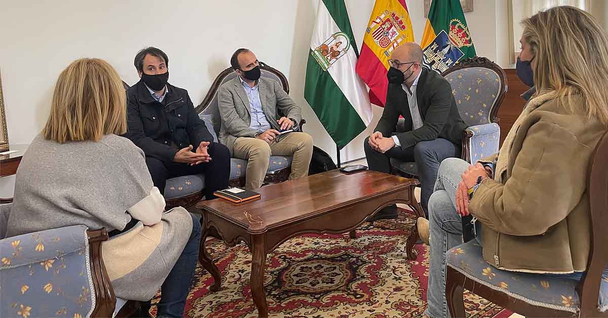 La Fundación Orange destinará 19.000 euros para impulsar en El Puerto las competencias digitales de las mujeres