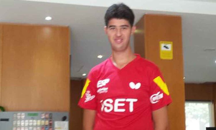 Ceferino Gómez Lomas, "Cefe", jugador del CTM Portuense, nombrado Deportista de Alto Rendimiento
