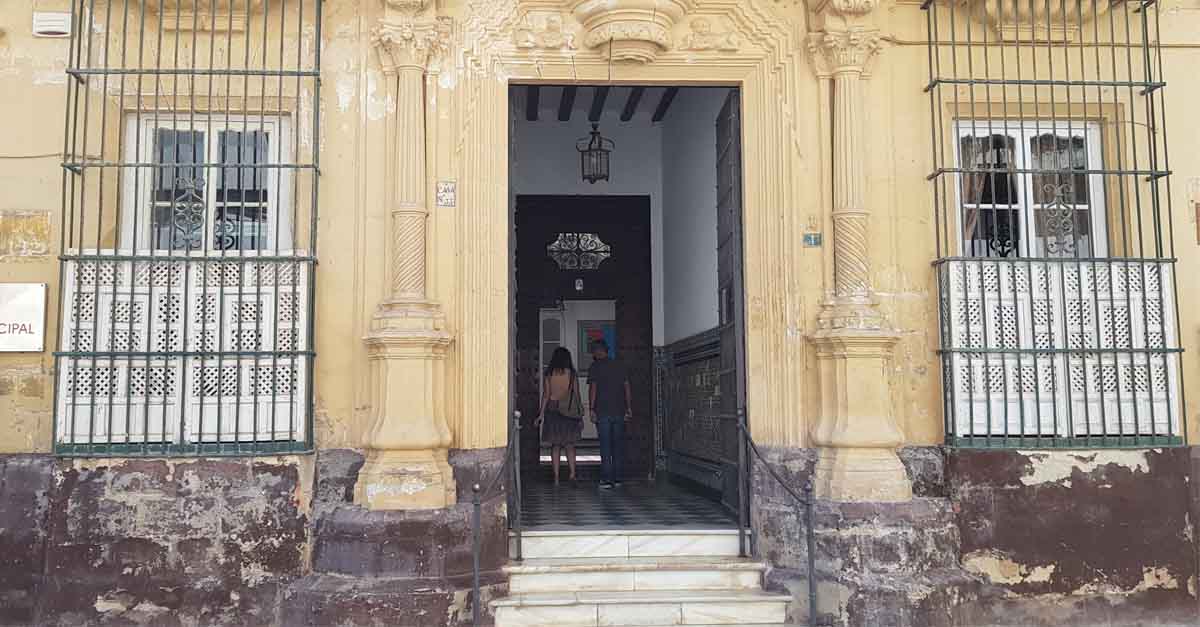 Calleja impulsa una exposición de "Costus" poniendo en valor el legado portuense