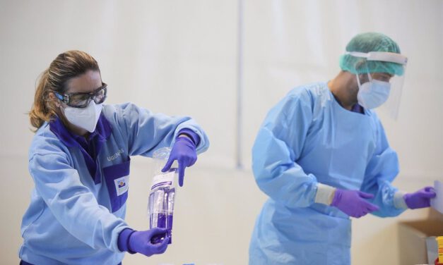 Los ingresos en UCI superan la barrera de los 200 con siete más