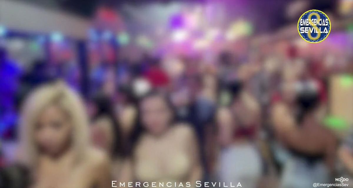 Desalojadas 850 personas de tres locales de Sevilla durante la noche