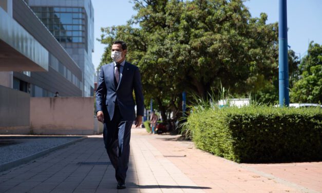 Juanma Moreno pide "mucha precaución" y no descarta medidas "si fuera necesario"