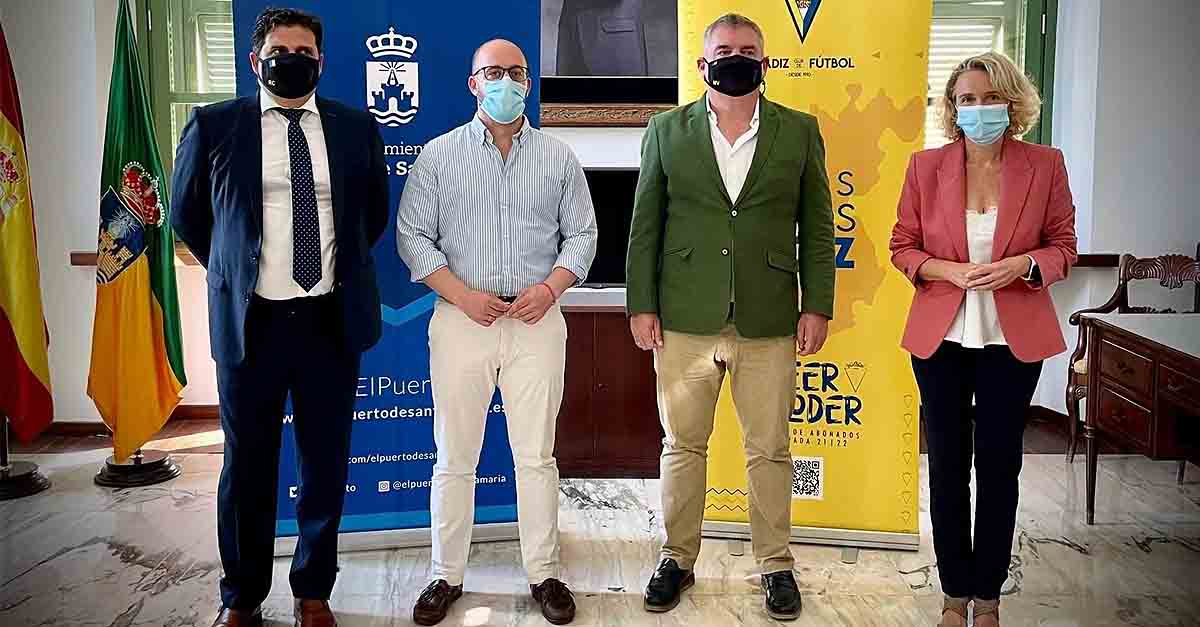 El Cádiz Club de Fútbol visita el Ayuntamiento de El Puerto para estrechar lazos con la ciudad