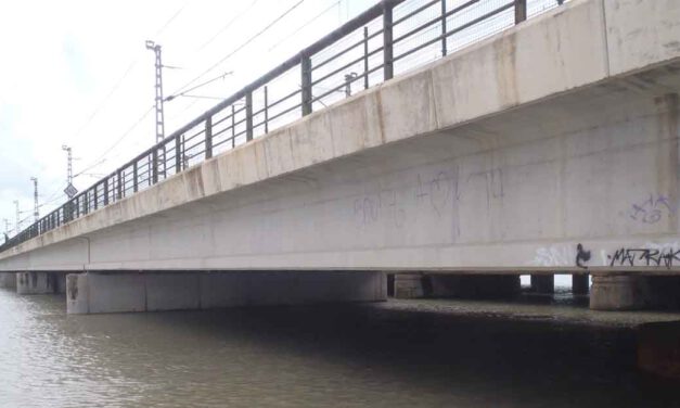 Apemsa inicia las obras de integración del abastecimiento de Valdelagrana en el casco urbano