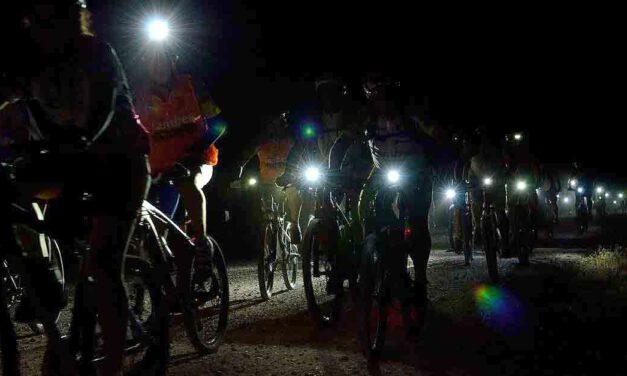 Nueva ruta guiada nocturna por las "Lagunas de El Puerto" en bicicleta bajo la luna llena