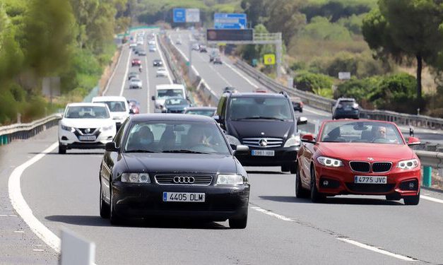 Tráfico prevé casi un millón de desplazamientos en Andalucía desde este viernes al domingo