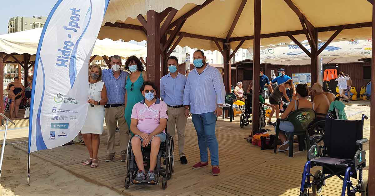 Hidrosport continúa garantizando el disfrute de la playa a personas con movilidad reducida