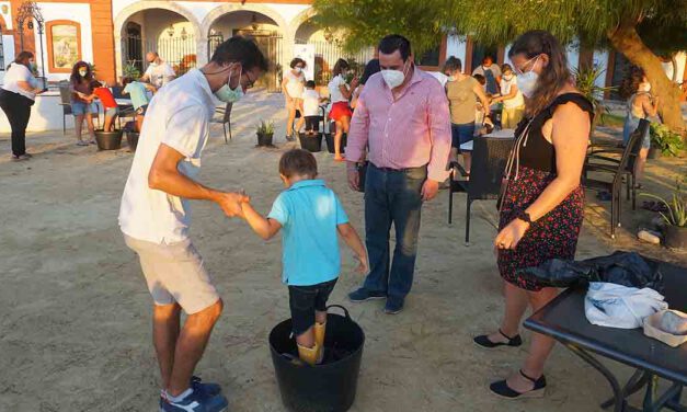 Turismo seguirá potenciado la ruta de las casas de viña tras el éxito de la vendimia familiar celebrada ayer