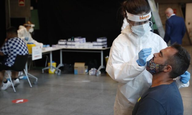 Siguen bajando la incidencia, que es de 57 casos, los contagios y las muertes