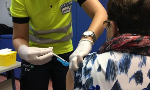 La tercera dosis se aplicará de forma inmediata en residencias de mayores