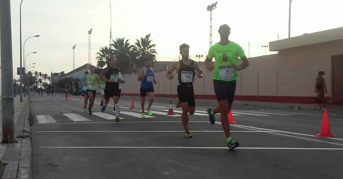 Cerca de 200 corredores participan este sábado en la XXII Milla Urbana Ciudad El Puerto