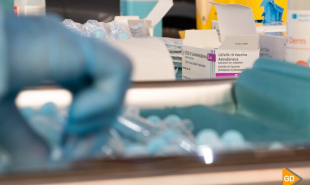 Salud dice que los ensayos de vacuna en menores de cinco años "responden bien"