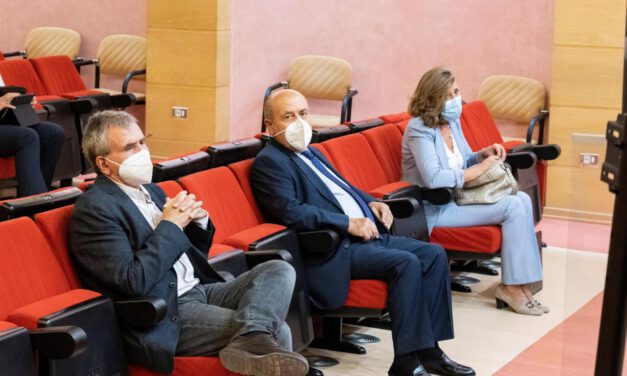 Absuelven a exalcalde de Granada de prevaricar con el edificio en el que vive